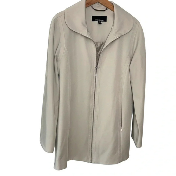 Jones New York M cream round collar hip length‎ rain coat - Picture 2 of 7